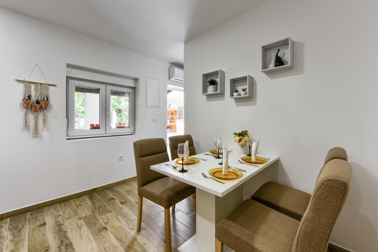 Apartment Yula Zadar Eksteriør billede