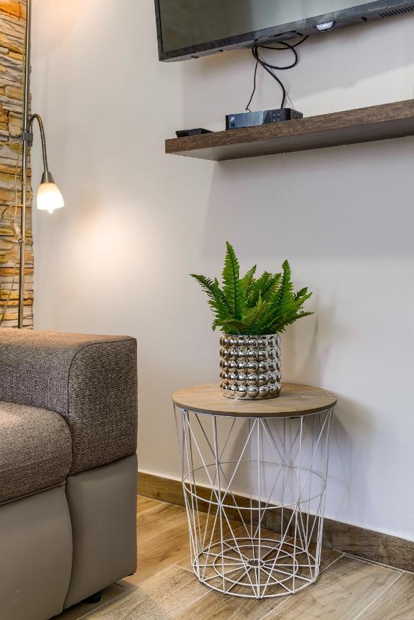 Apartment Yula Zadar Eksteriør billede