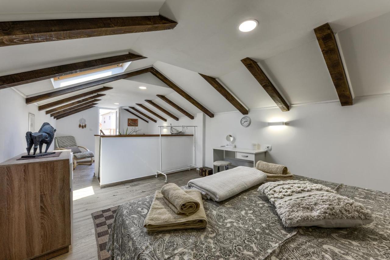 Apartment Yula Zadar Eksteriør billede