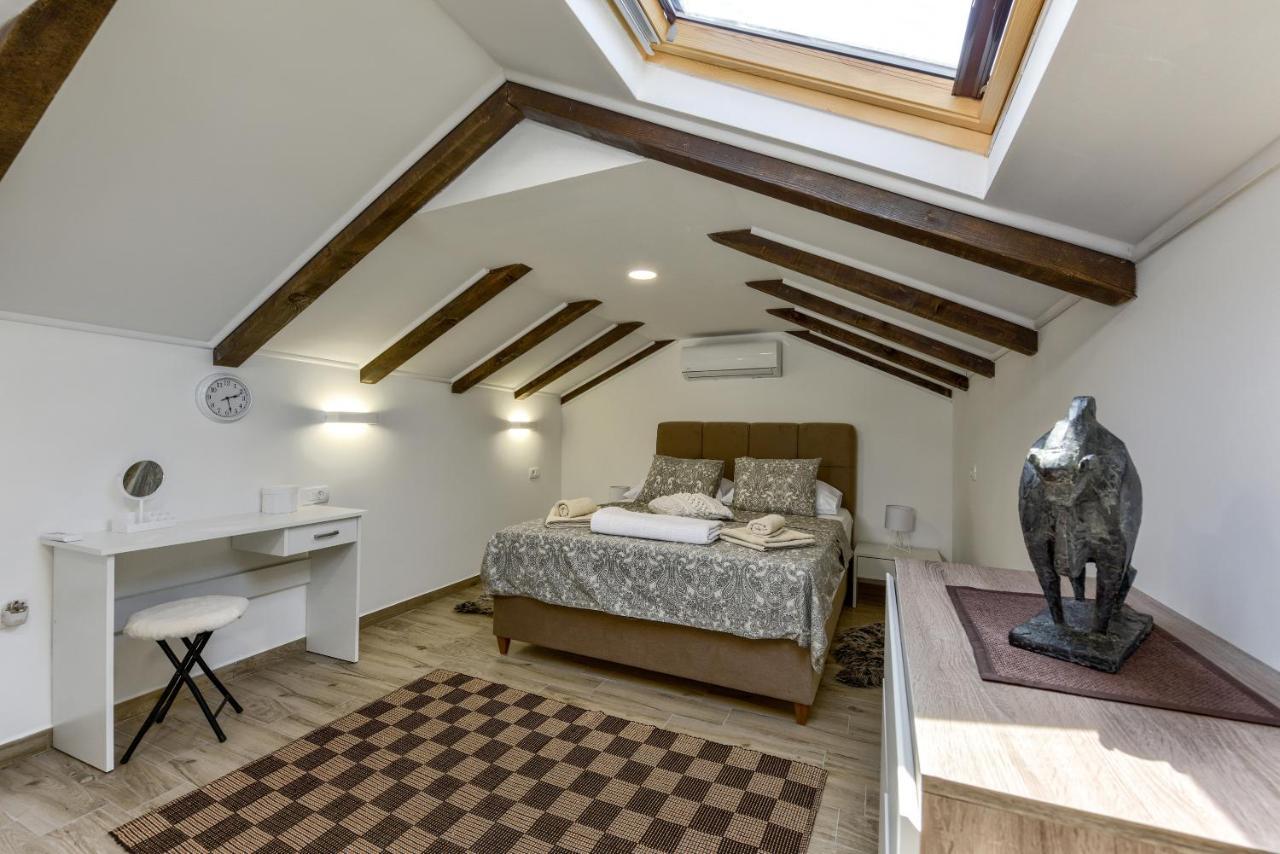 Apartment Yula Zadar Eksteriør billede